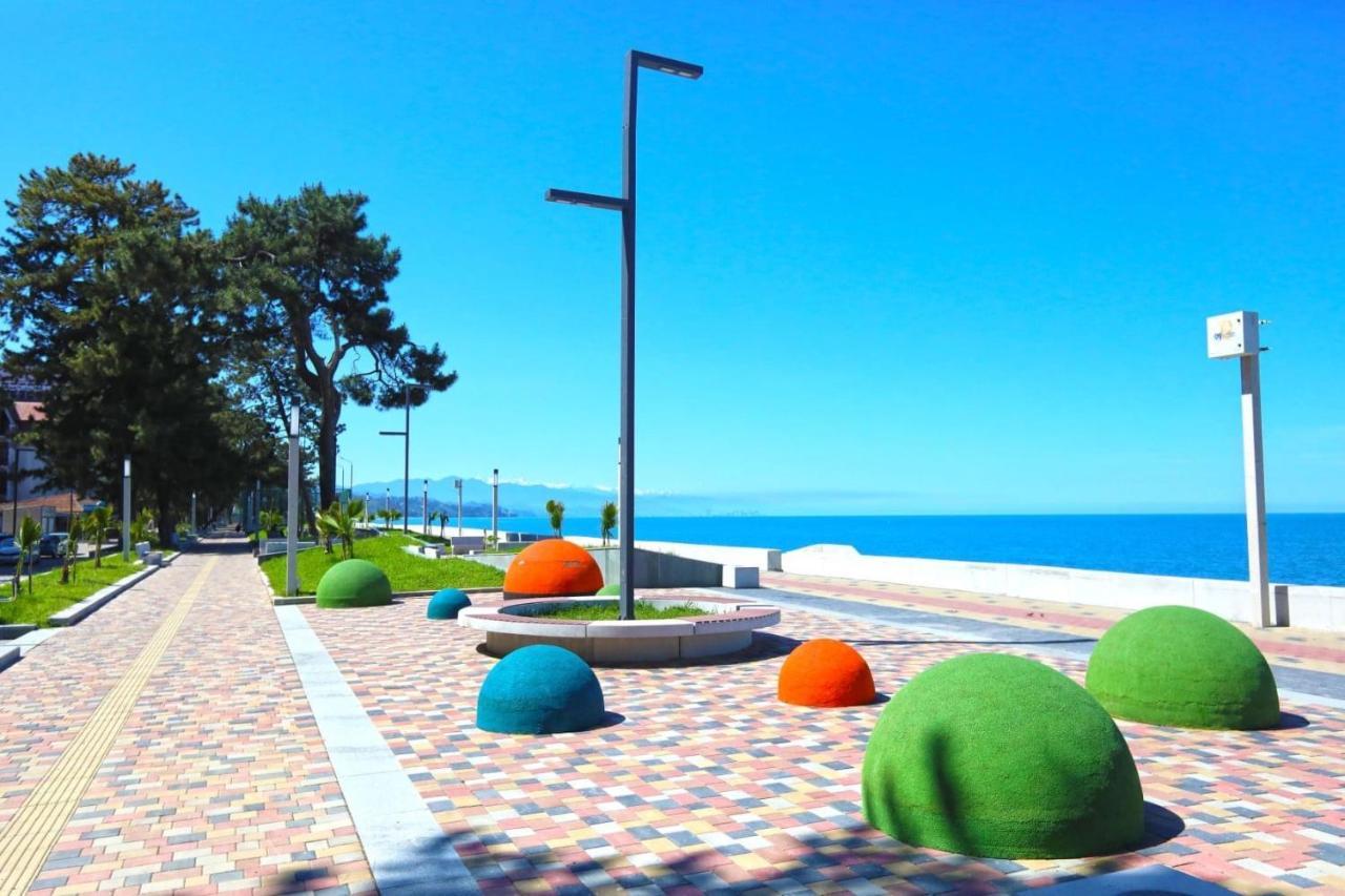 Hotel Sunny Days Kobuleti Exteriér fotografie